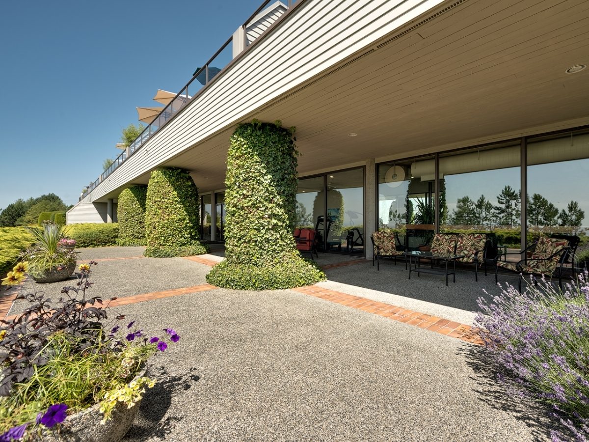 #30 – 2250 Folkestone Way, West Vancouver BC V7S 2X7