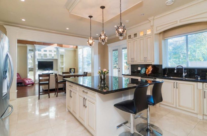 HIGH-END FURNISHED: 8640 Mowbray Road, Richmond BC V7A 2B7