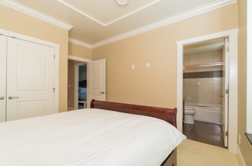 HIGH-END FURNISHED: 8640 Mowbray Road, Richmond BC V7A 2B7