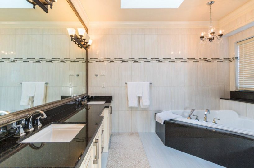 HIGH-END FURNISHED: 8640 Mowbray Road, Richmond BC V7A 2B7