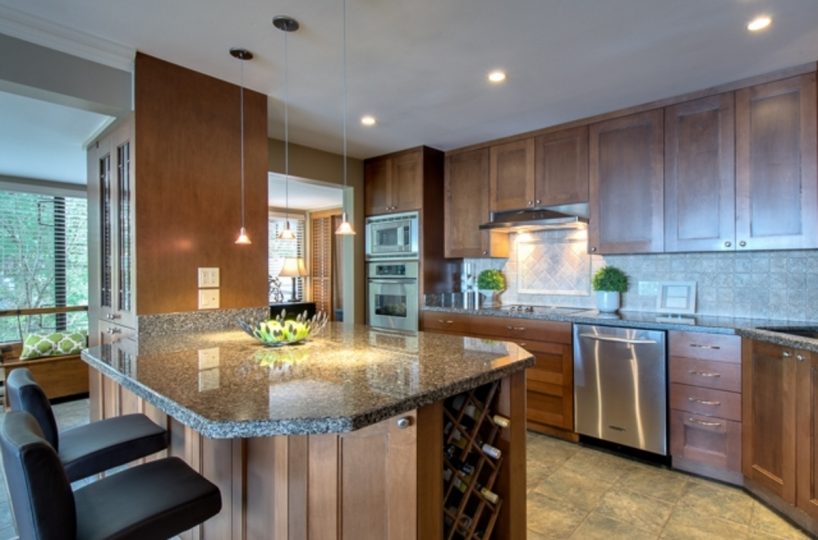 #30 – 2250 Folkestone Way, West Vancouver BC V7S 2X7