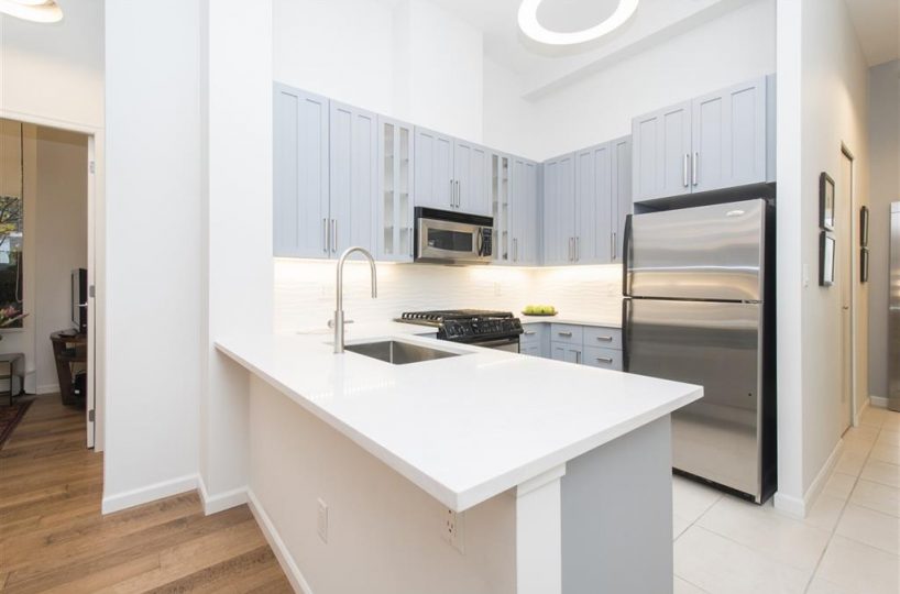 103-170 West 1st Street, North Vancouver, BC, V7M 3P2