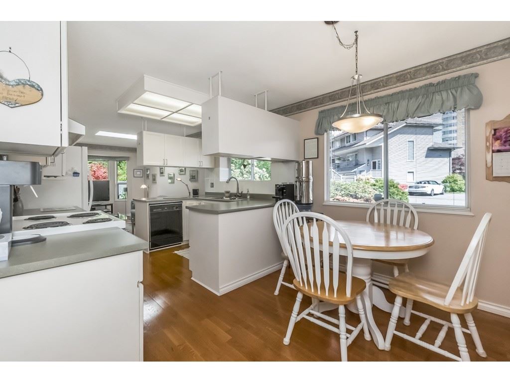 23 3634 Garibaldi Drive, North Vancouver, BC, V7H 2X5 Vista Realty