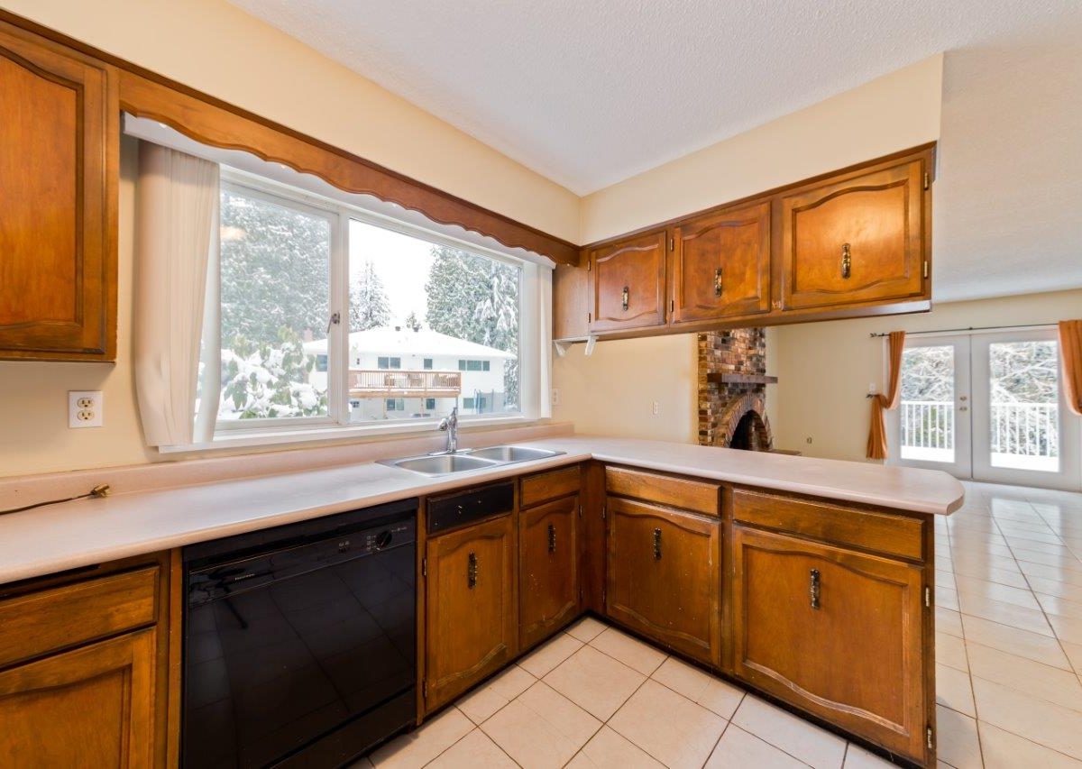 Upper Level of 389 East Braemar, North Vancouver, V7N 1R2