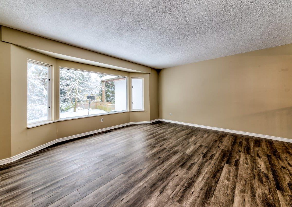 Upper Level of 389 East Braemar, North Vancouver, V7N 1R2