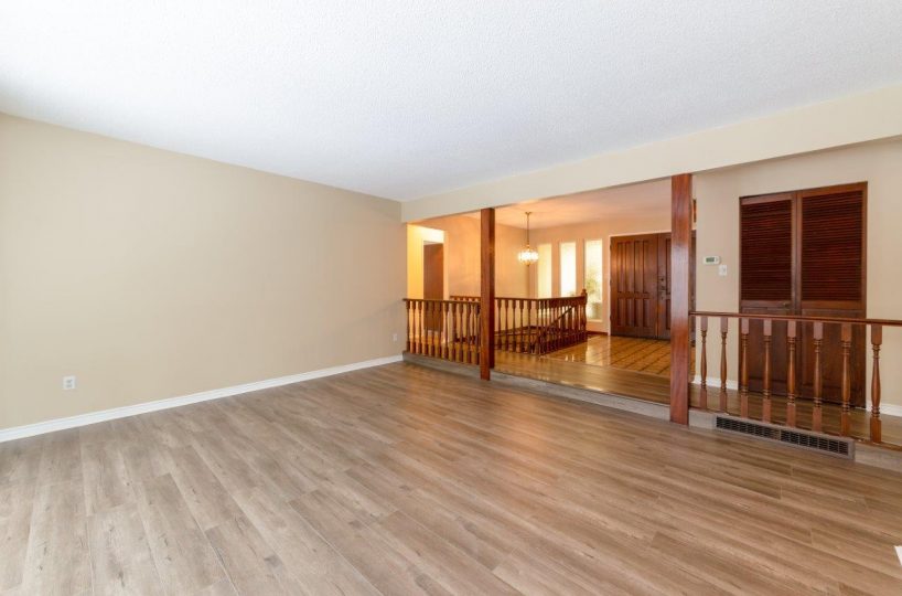 Upper Level of 389 East Braemar, North Vancouver, V7N 1R2