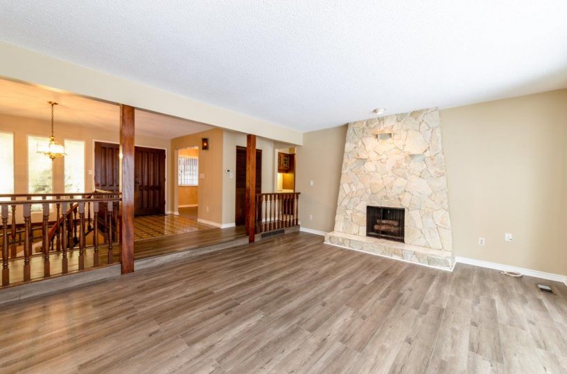 Upper Level of 389 East Braemar, North Vancouver, V7N 1R2