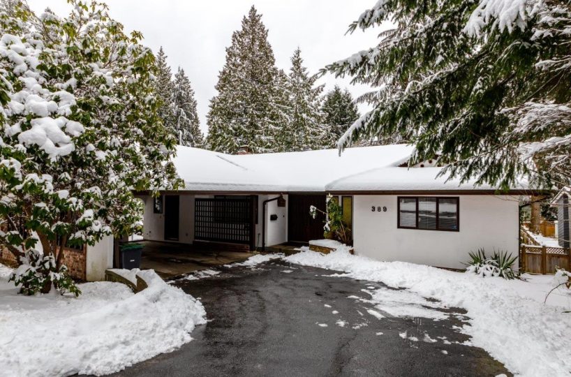 Upper Level of 389 East Braemar, North Vancouver, V7N 1R2