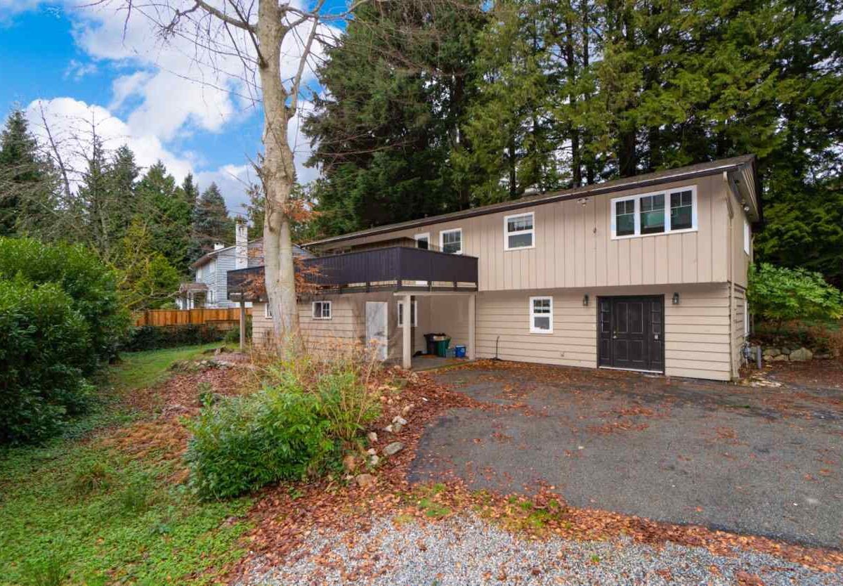 5651 Keith Road, West Vancouver, BC V7W 2N4