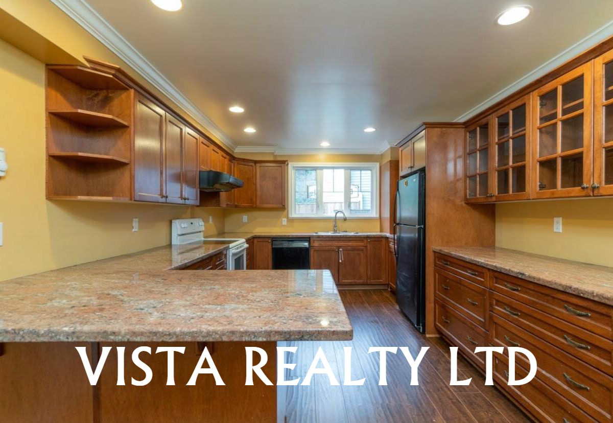 5651 Keith Road, West Vancouver, BC V7W 2N4