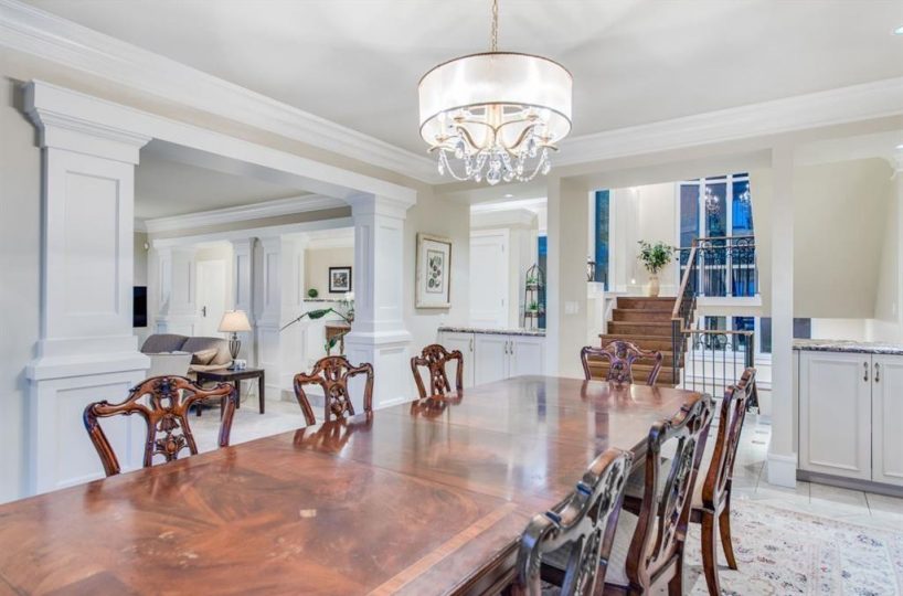 1132 Hillside Road, West Vancouver BC V7S 2G4