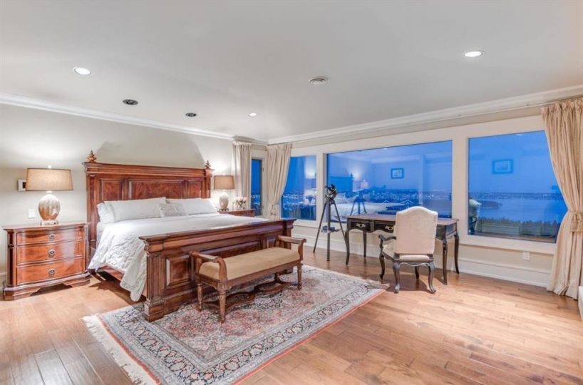 1132 Hillside Road, West Vancouver BC V7S 2G4