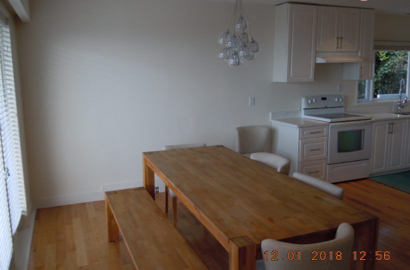 1065 Aubeneau Cres. West Vancouver, V7T 1T4