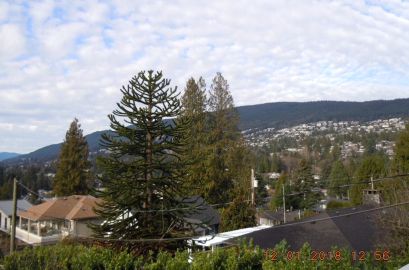 1065 Aubeneau Cres. West Vancouver, V7T 1T4