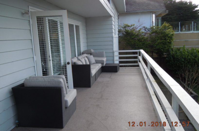 1065 Aubeneau Cres. West Vancouver, V7T 1T4