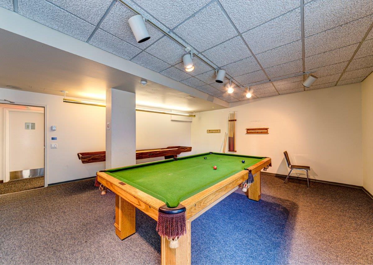 1001 - 2120 Argyle Avenue, West Vancouver BC V7V 1A4