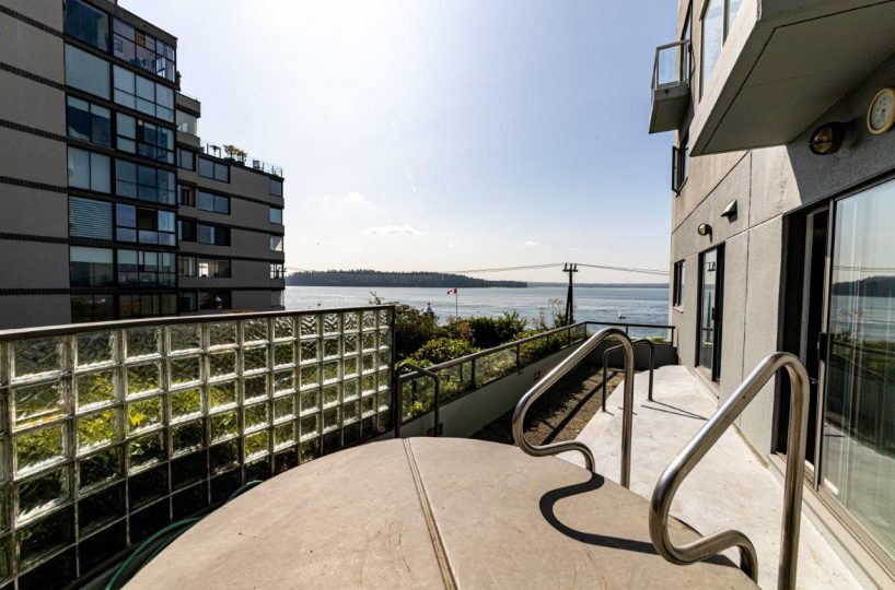 1001 - 2120 Argyle Avenue, West Vancouver BC V7V 1A4