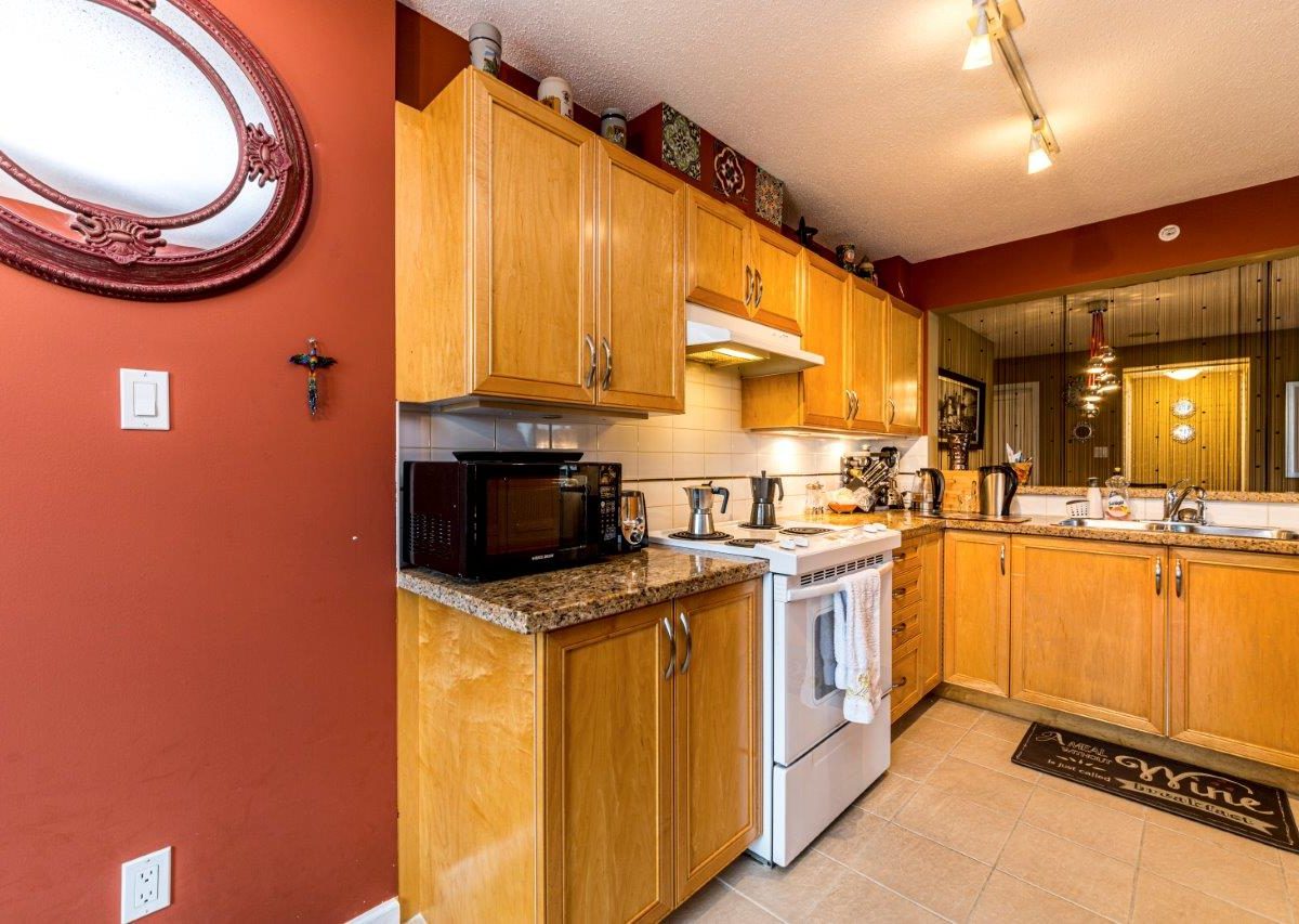 #301 - 4388 Buchanan St., Burnaby, BC, V5C 6R8