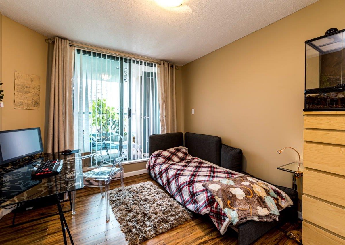 #301 - 4388 Buchanan St., Burnaby, BC, V5C 6R8