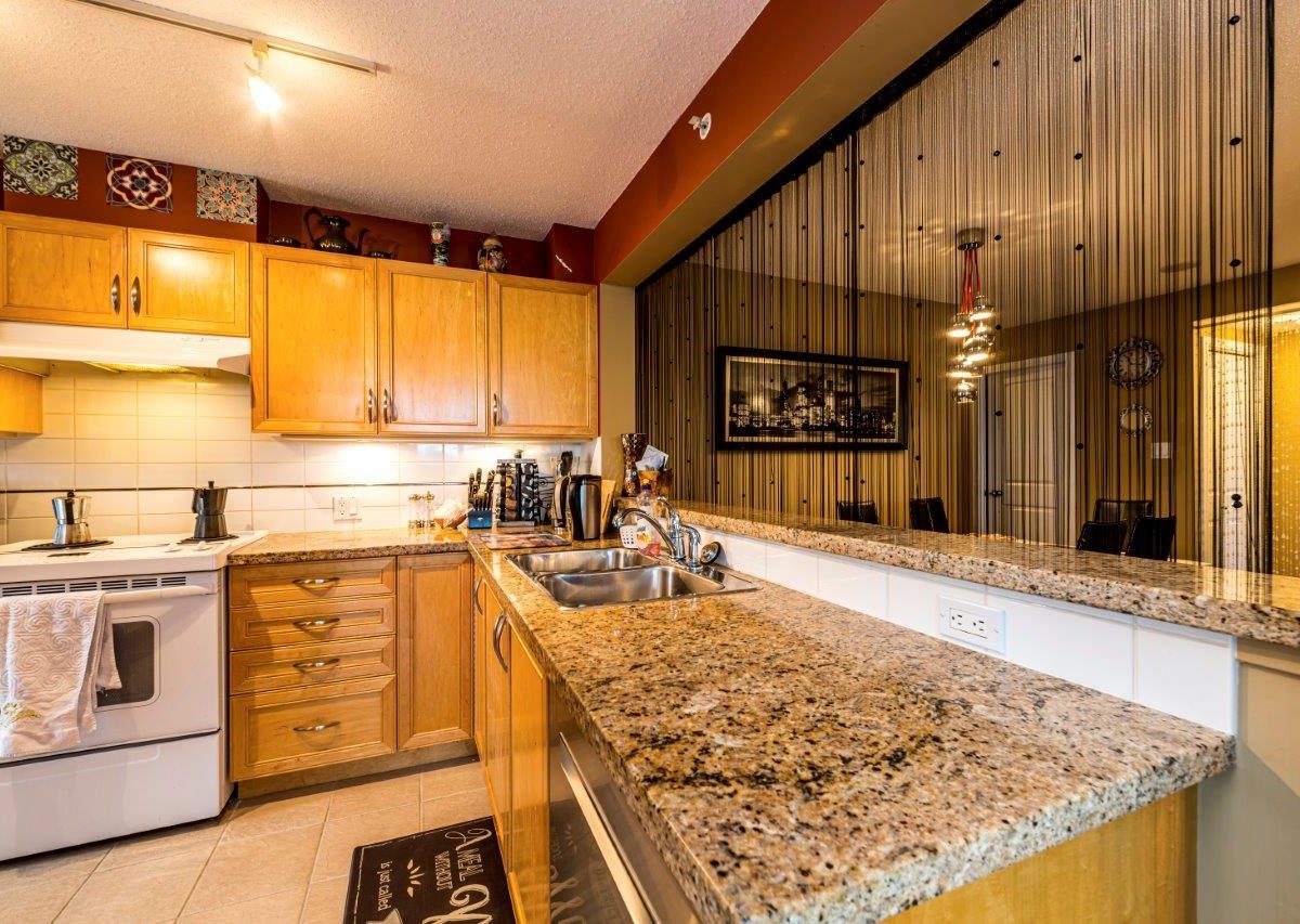 #301 - 4388 Buchanan St., Burnaby, BC, V5C 6R8