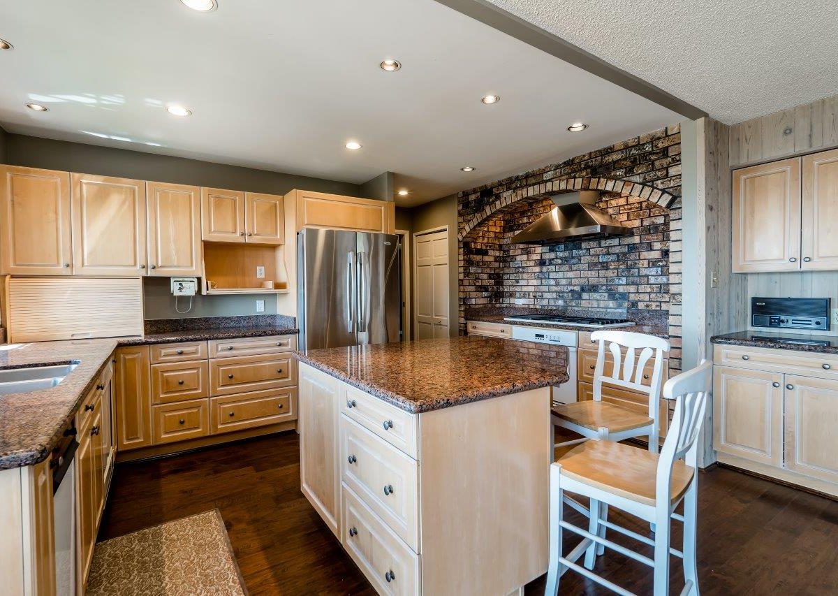 1375 Tyrol Road, West Vancouver BC V7S 2L5