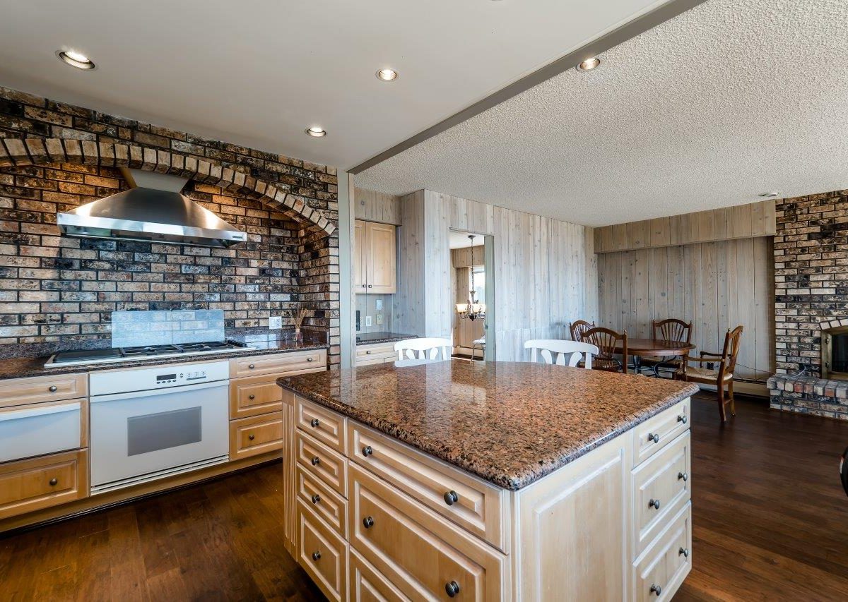1375 Tyrol Road, West Vancouver BC V7S 2L5