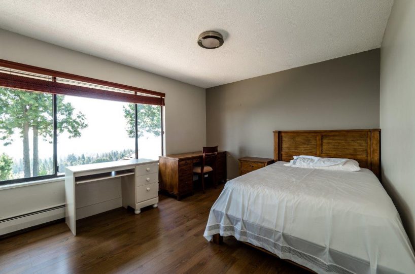 1375 Tyrol Road, West Vancouver BC V7S 2L5