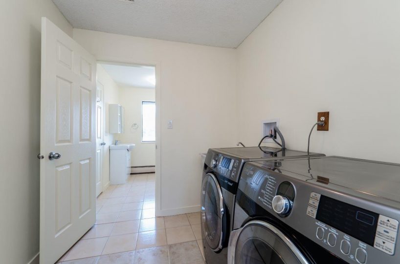 1375 Tyrol Road, West Vancouver BC V7S 2L5
