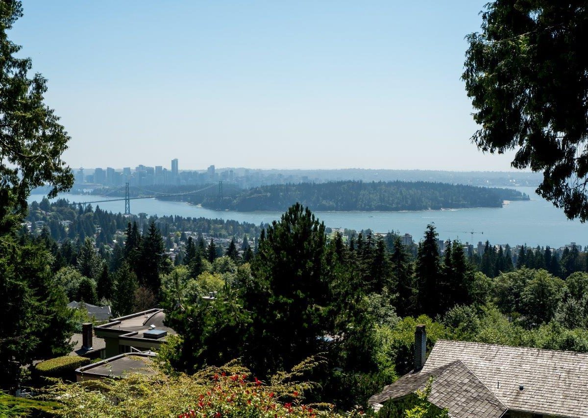 1375 Tyrol Road, West Vancouver BC V7S 2L5