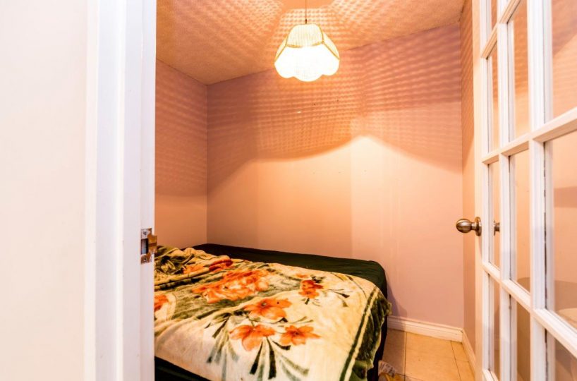 #805 - 2024 Fullerton Ave., North Vancouver, V7P 3G4
