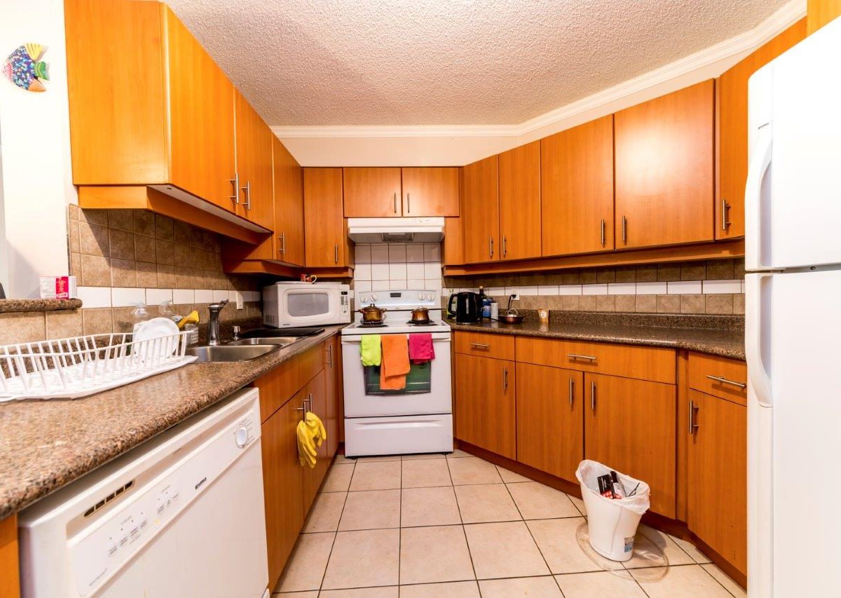 #805 - 2024 Fullerton Ave., North Vancouver, V7P 3G4