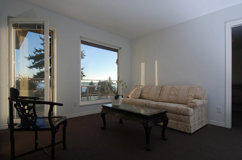 2160 Nelson Avenue, West Vancouver BC V7V 2P7