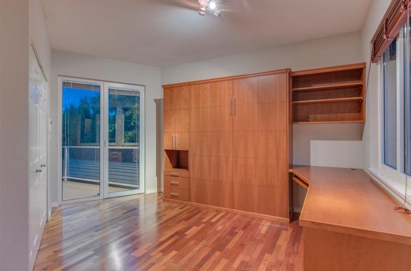 2160 Nelson Avenue, West Vancouver BC V7V 2P7