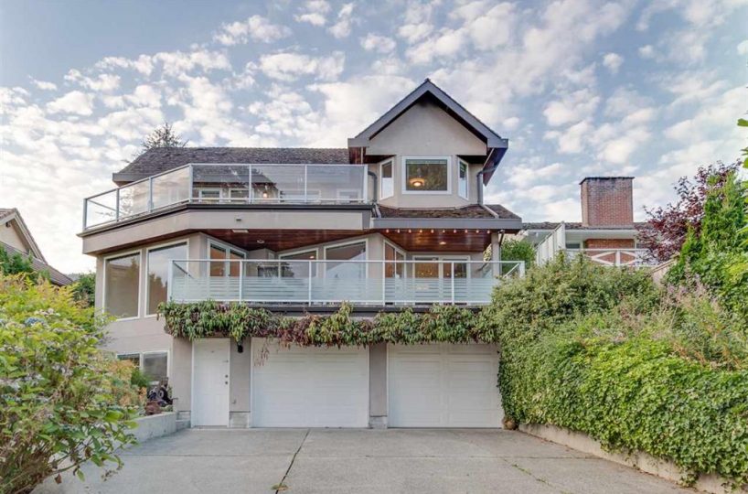 2160 Nelson Avenue, West Vancouver BC V7V 2P7