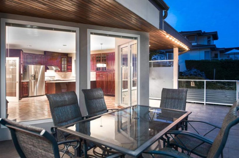 2160 Nelson Avenue, West Vancouver BC V7V 2P7