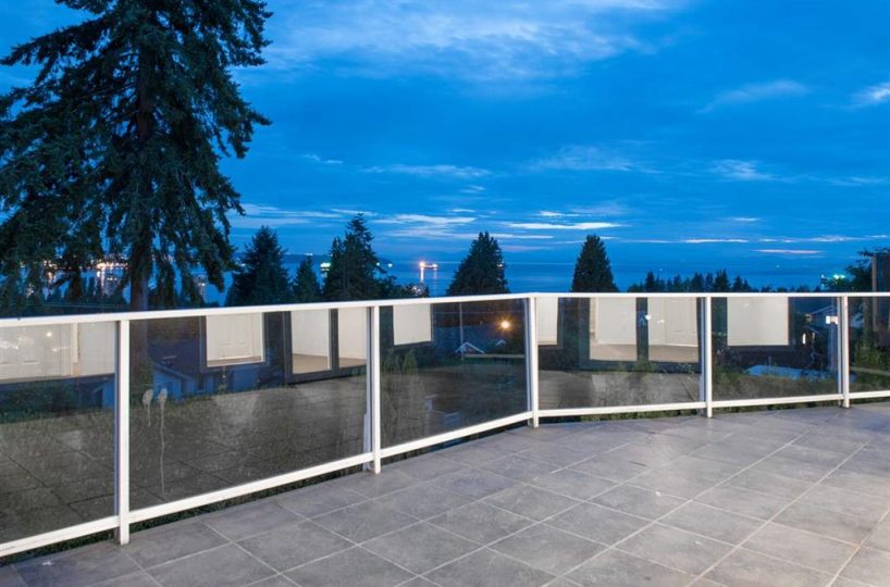 2160 Nelson Avenue, West Vancouver BC V7V 2P7