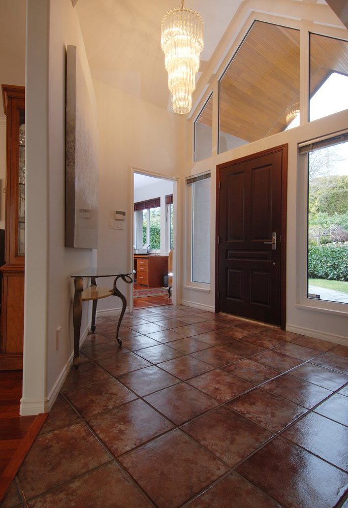 2160 Nelson Avenue, West Vancouver BC V7V 2P7
