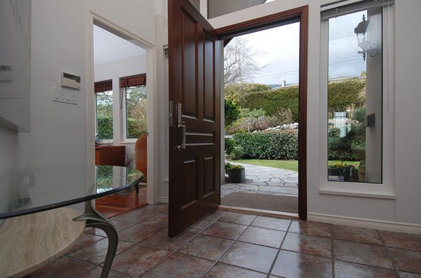 2160 Nelson Avenue, West Vancouver BC V7V 2P7
