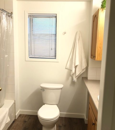 Garden Suite - 615 23rd Street West, North Vancouver BC V7M 2C2