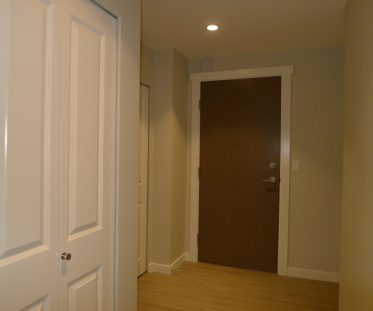 #303 - 2632 Library Lane, North Vancouver BC V7J 0B8