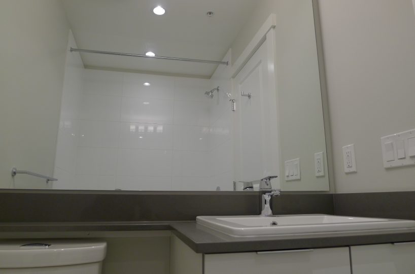 #303 - 2632 Library Lane, North Vancouver BC V7J 0B8