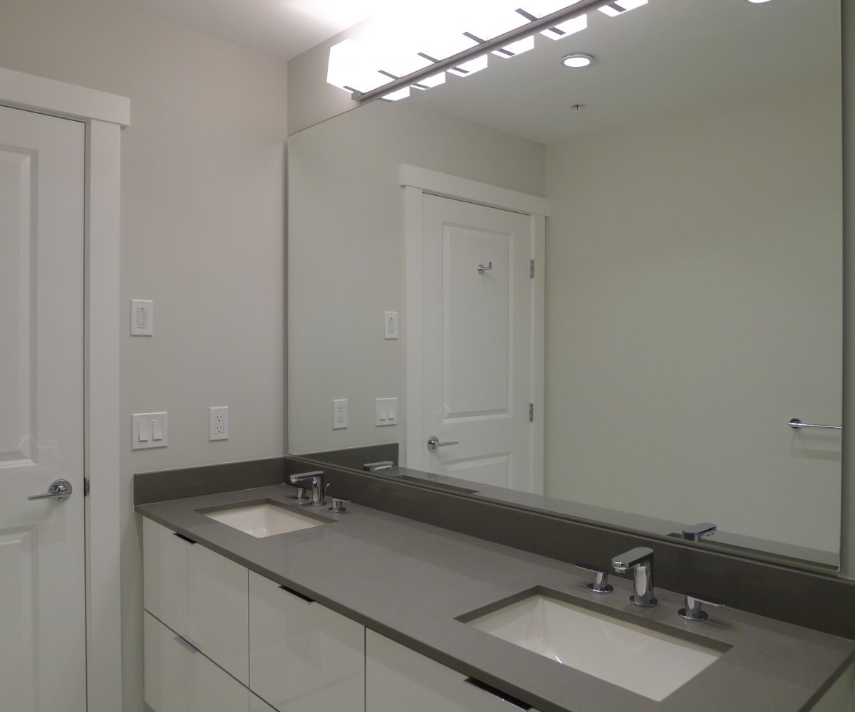 #303 - 2632 Library Lane, North Vancouver BC V7J 0B8