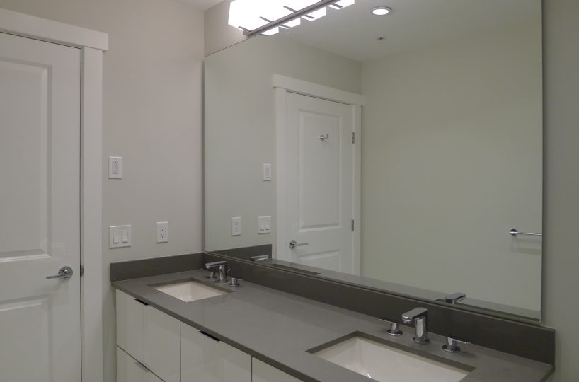 #303 - 2632 Library Lane, North Vancouver BC V7J 0B8
