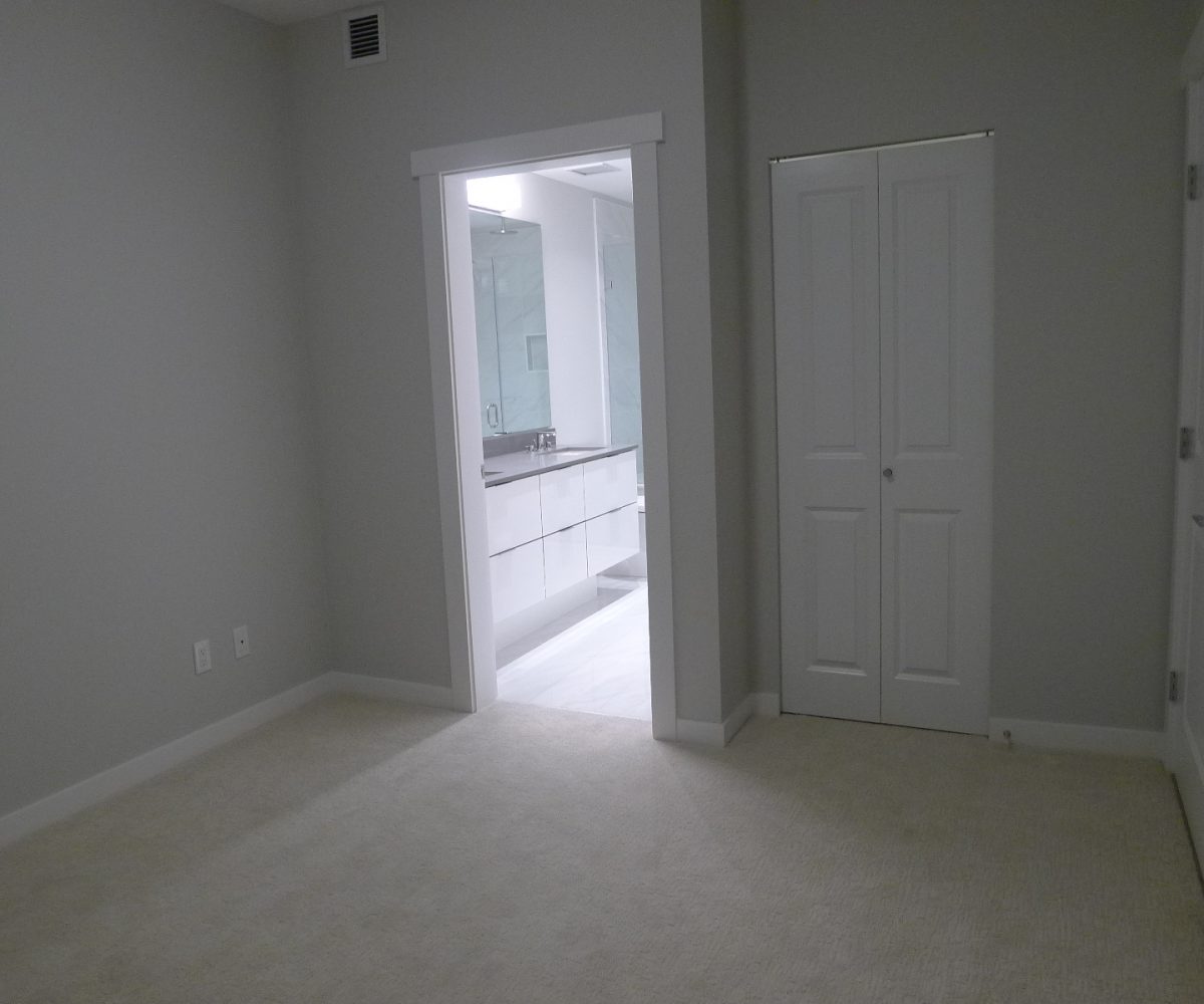 #303 - 2632 Library Lane, North Vancouver BC V7J 0B8