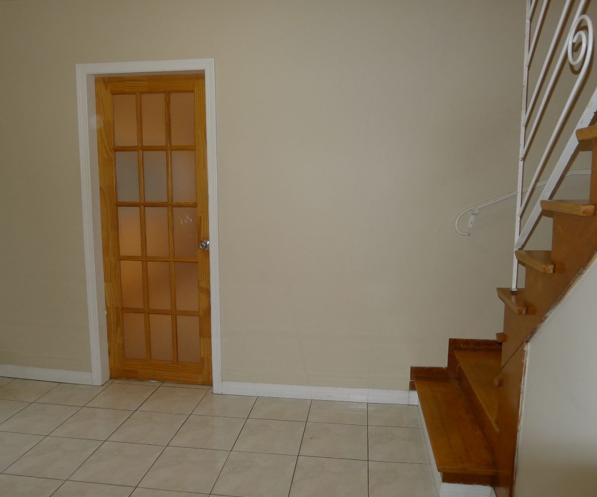 660 Blueridge Avenue, North Vancouver BC V7R 2J3