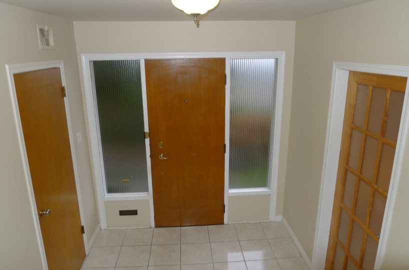 660 Blueridge Avenue, North Vancouver BC V7R 2J3