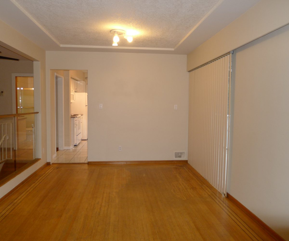 660 Blueridge Avenue, North Vancouver BC V7R 2J3