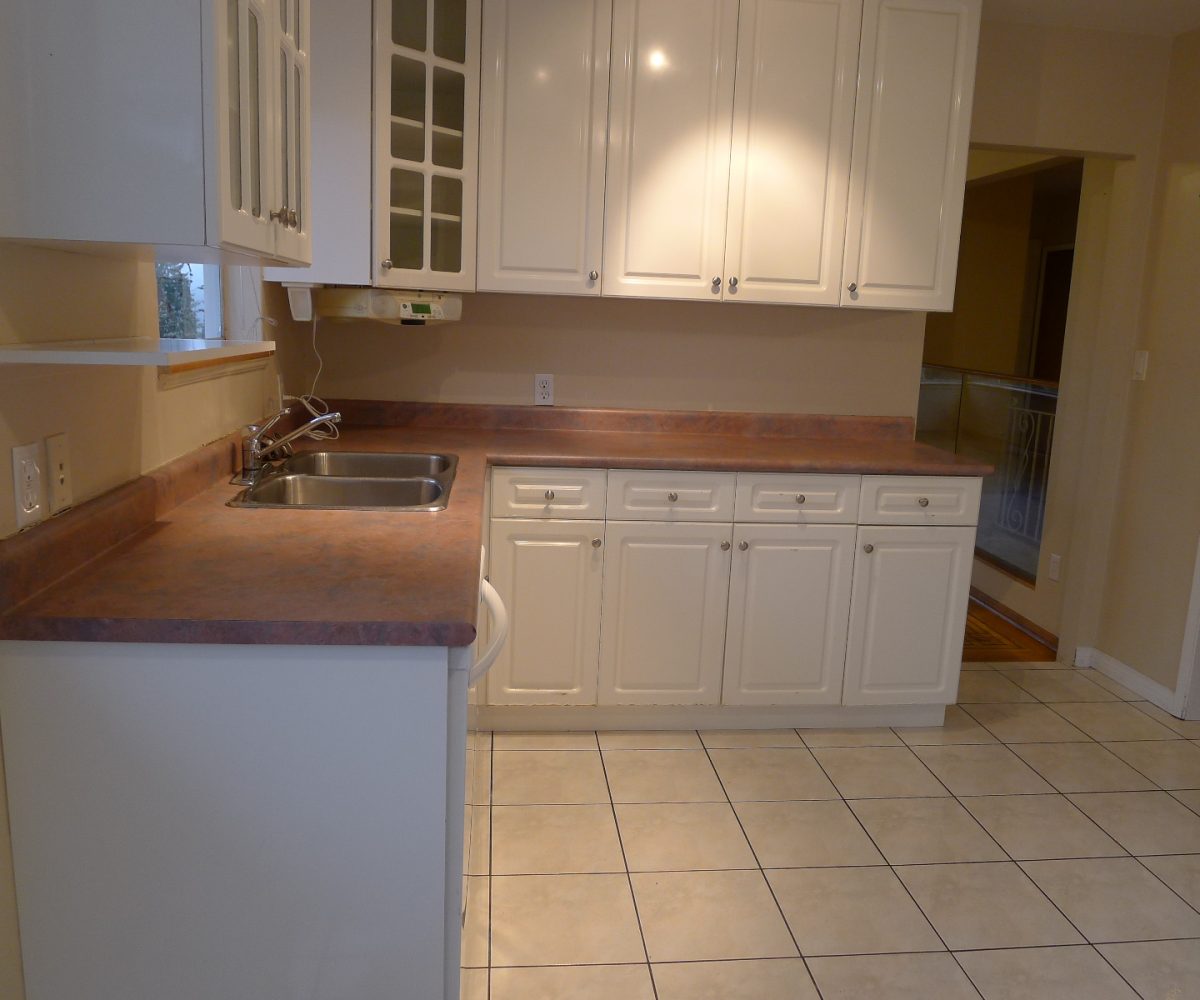 660 Blueridge Avenue, North Vancouver BC V7R 2J3