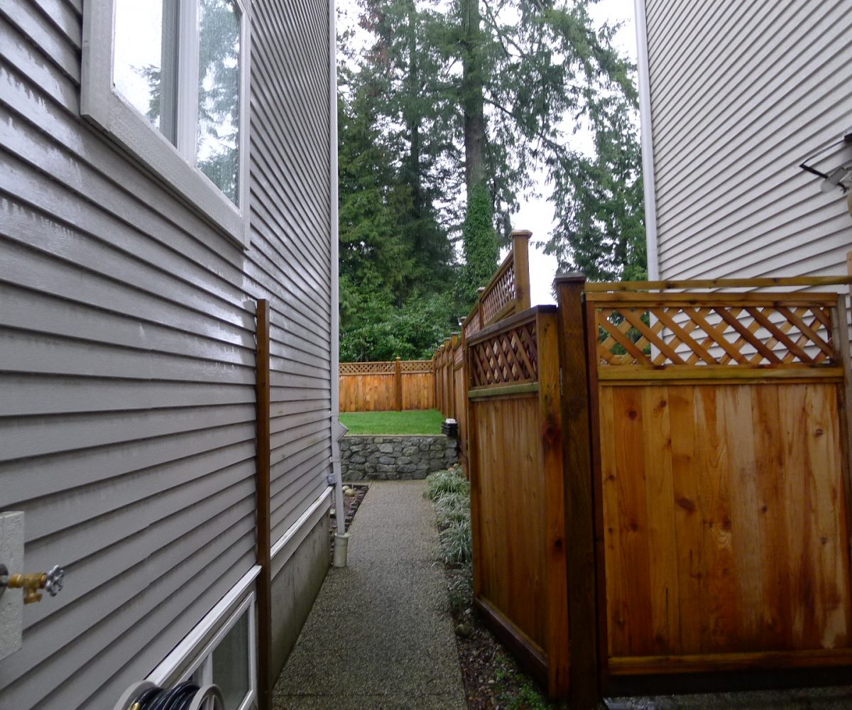 Suite - 2105 Philip Avenue, North Vancouver BC V7P 2W5