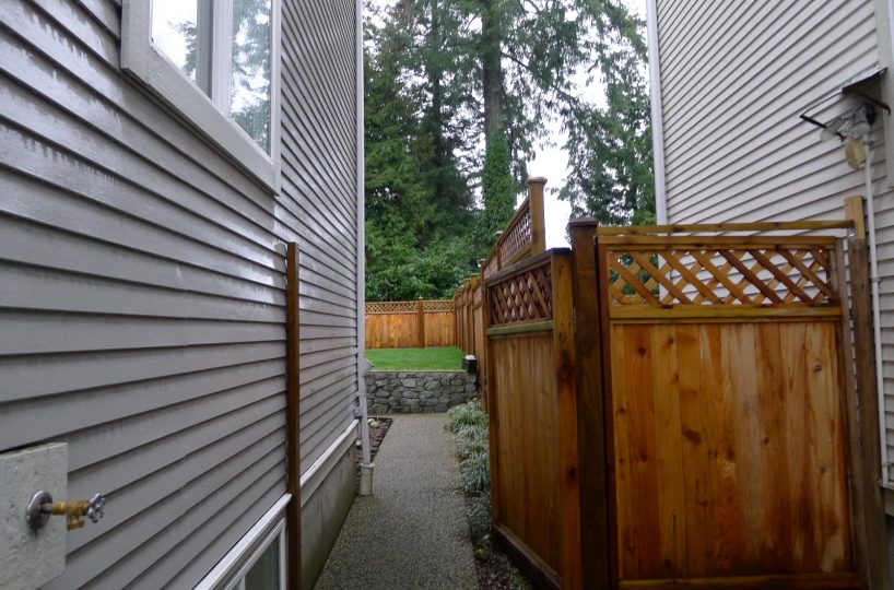 Suite - 2105 Philip Avenue, North Vancouver BC V7P 2W5